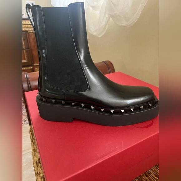 Valentino Garavani Boots Women's 8 Rockstud M-Way Black Leather Designer Luxury - Picture 9 of 12